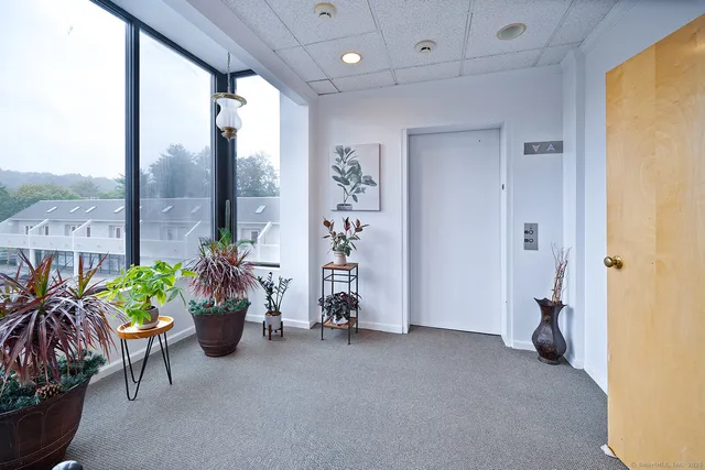 $2,800 | 664 Main Avenue, Unit 302, Norwalk, CT 06851