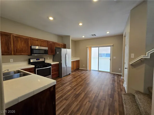 $1,725 | 11080 Arcadia Sunrise Drive, Henderson, NV 89052