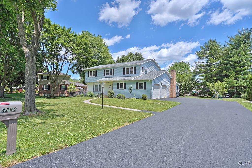 4260 Wellesley Road Bethlehem, PA 18017 - Photo 2 of 32 Gallery Image 2