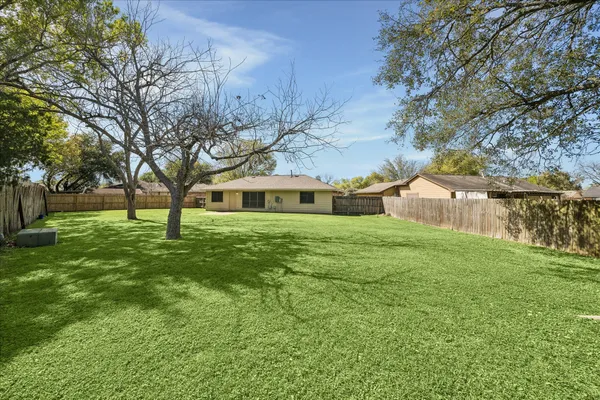 $1,500 | 1911 Green Star Court, Missouri City, TX 77489