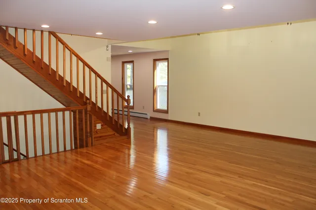 $346,000 | 1253 Bacontown Road, Nicholson, PA 18446