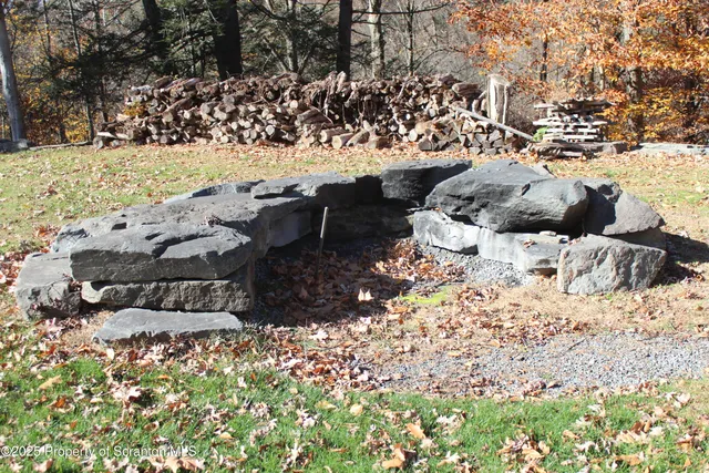 $346,000 | 1253 Bacontown Road, Nicholson, PA 18446