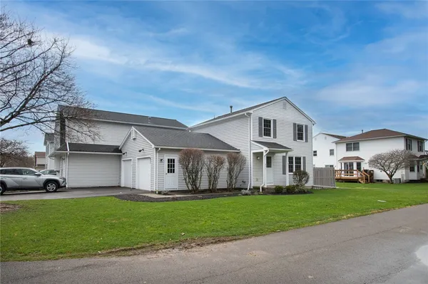 $249,900 | 651 Neros Run, Webster, NY 14580
