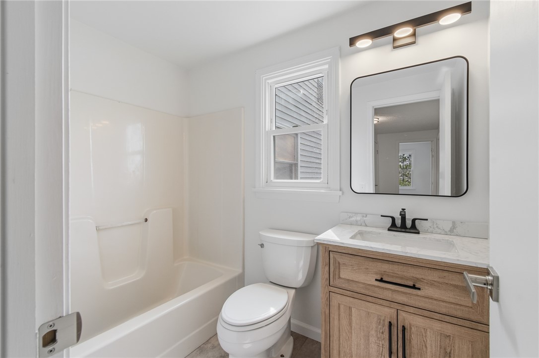 651 Neros Run Webster, NY 14580 - Photo 25 of 33