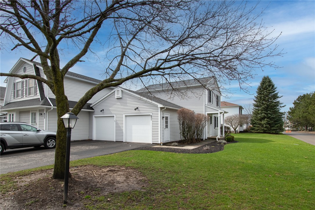 651 Neros Run Webster, NY 14580 - Photo 3 of 33