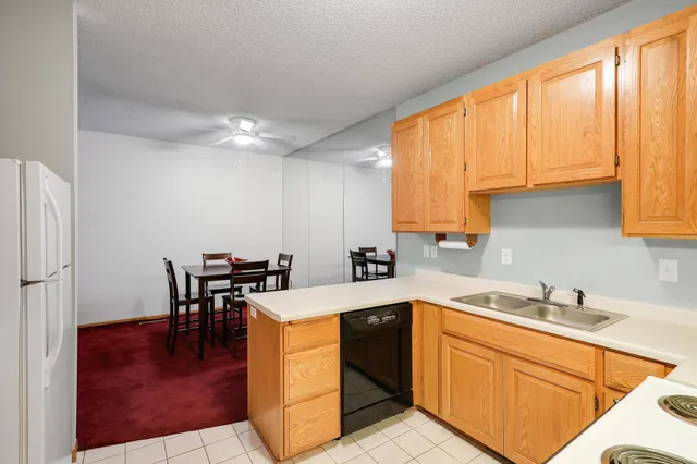 $209,000 | 516 Roundhouse Street, Shakopee, MN 55379