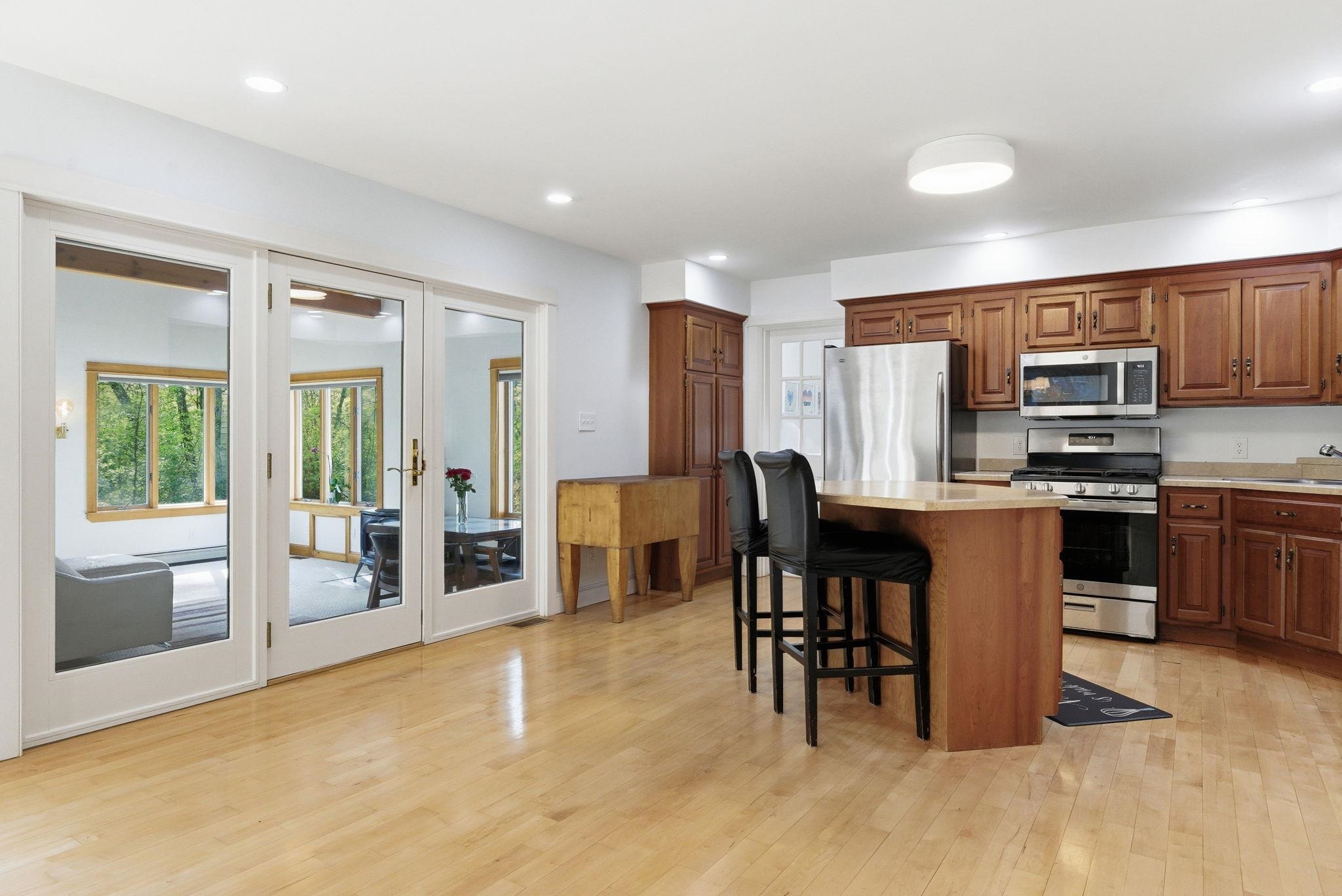 22 New Road North Hampton, NH 03862 - Photo 5 of 44
