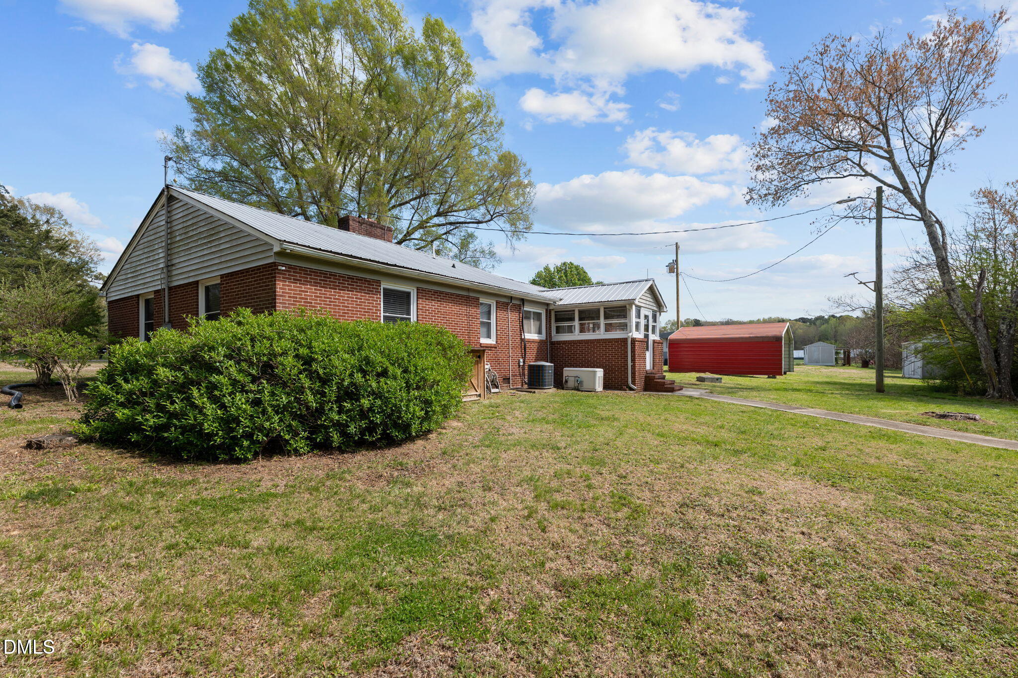 2251 Castle Rock Farm Road Pittsboro, NC 27312 - Photo 8 of 78 9-web-or-mls-_1939346