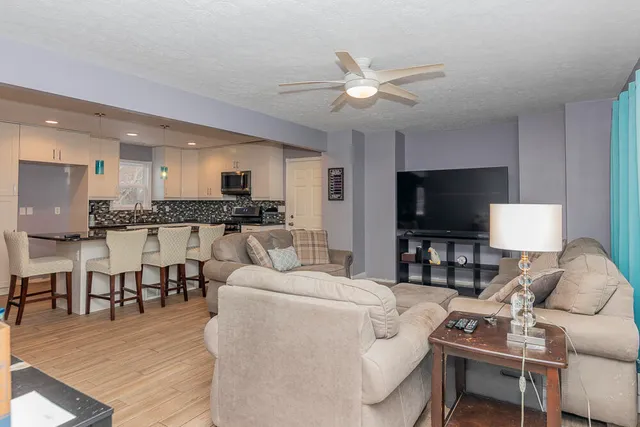 $279,000 | 24271 Thousand Oaks Drive, Mattawan, MI 49071