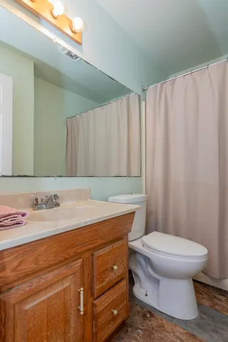 $279,000 | 24271 Thousand Oaks Drive, Mattawan, MI 49071