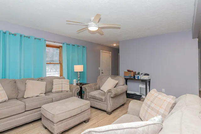 $279,000 | 24271 Thousand Oaks Drive, Mattawan, MI 49071