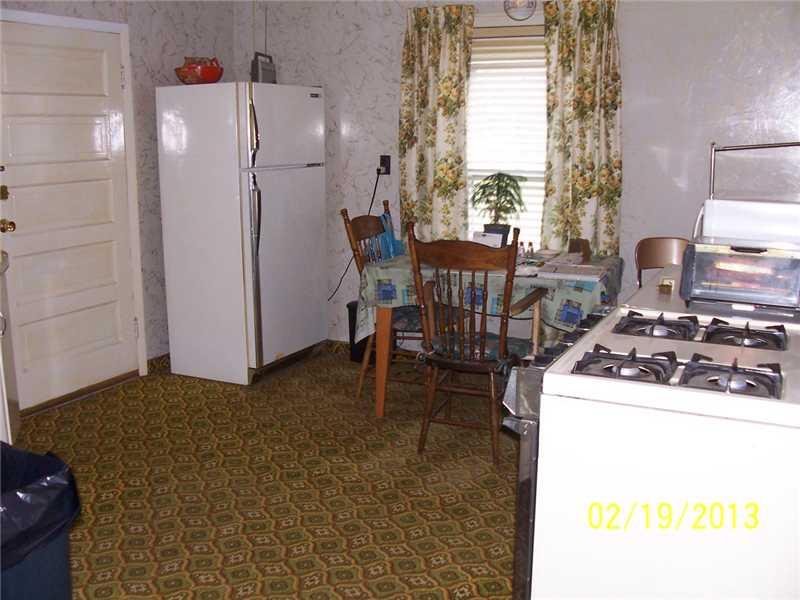 210 Sugar Run Road Waynesburg, PA 15370 - Photo 2 of 13 Kitchen.