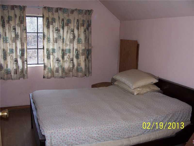 210 Sugar Run Road Waynesburg, PA 15370 - Photo 6 of 13 Bedroom.