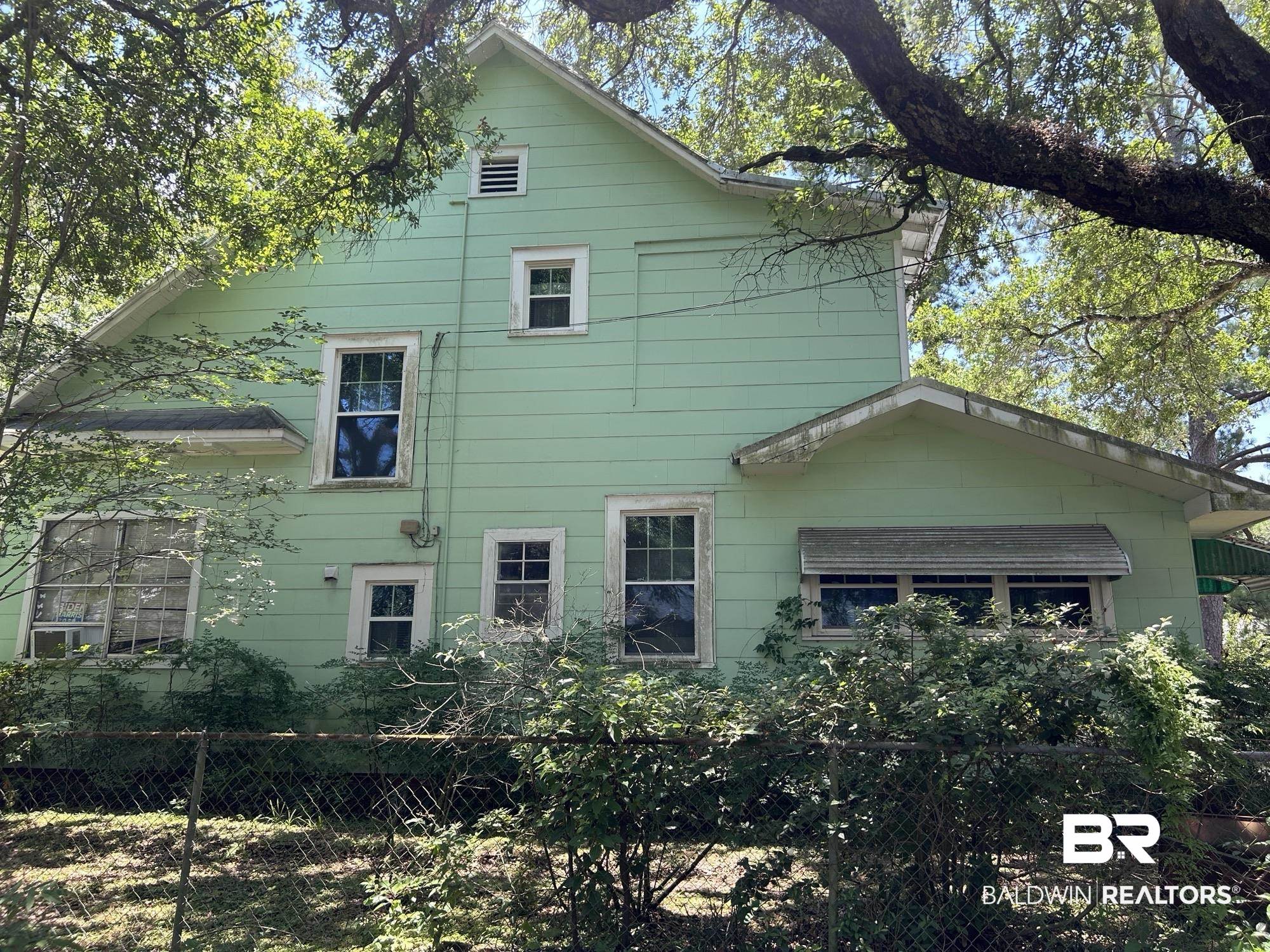 202 4th Street Mobile, AL 36611 - Photo 5 of 27