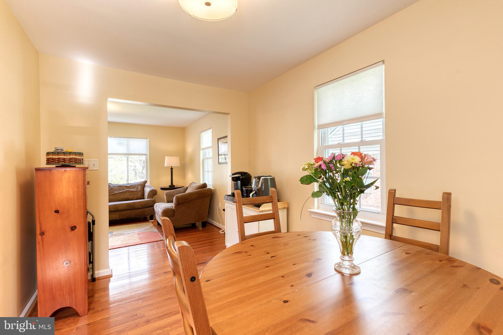 903 Olmstead Road Pikesville, MD 21208 - Photo 11 of 31
