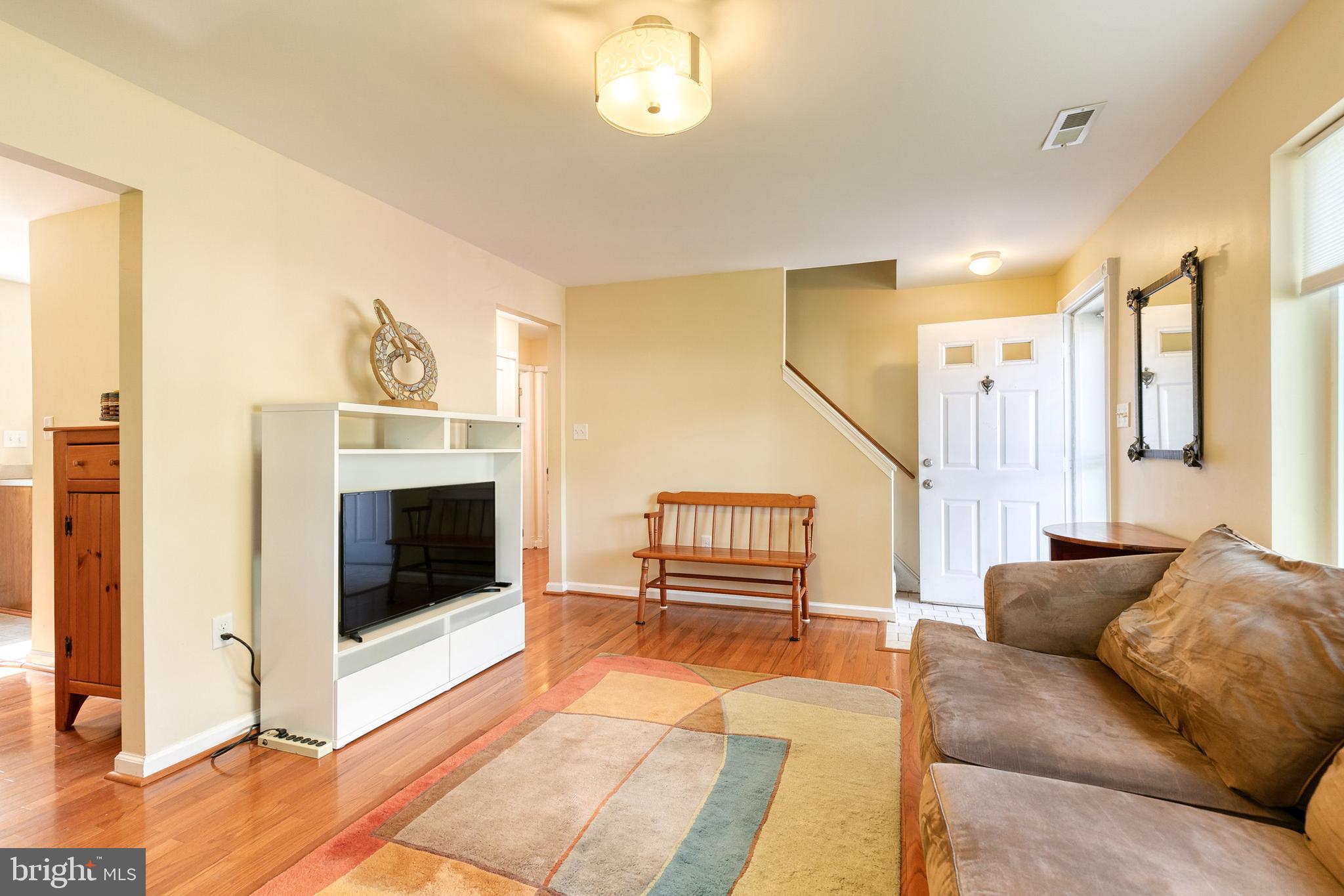 903 Olmstead Road Pikesville, MD 21208 - Photo 8 of 31