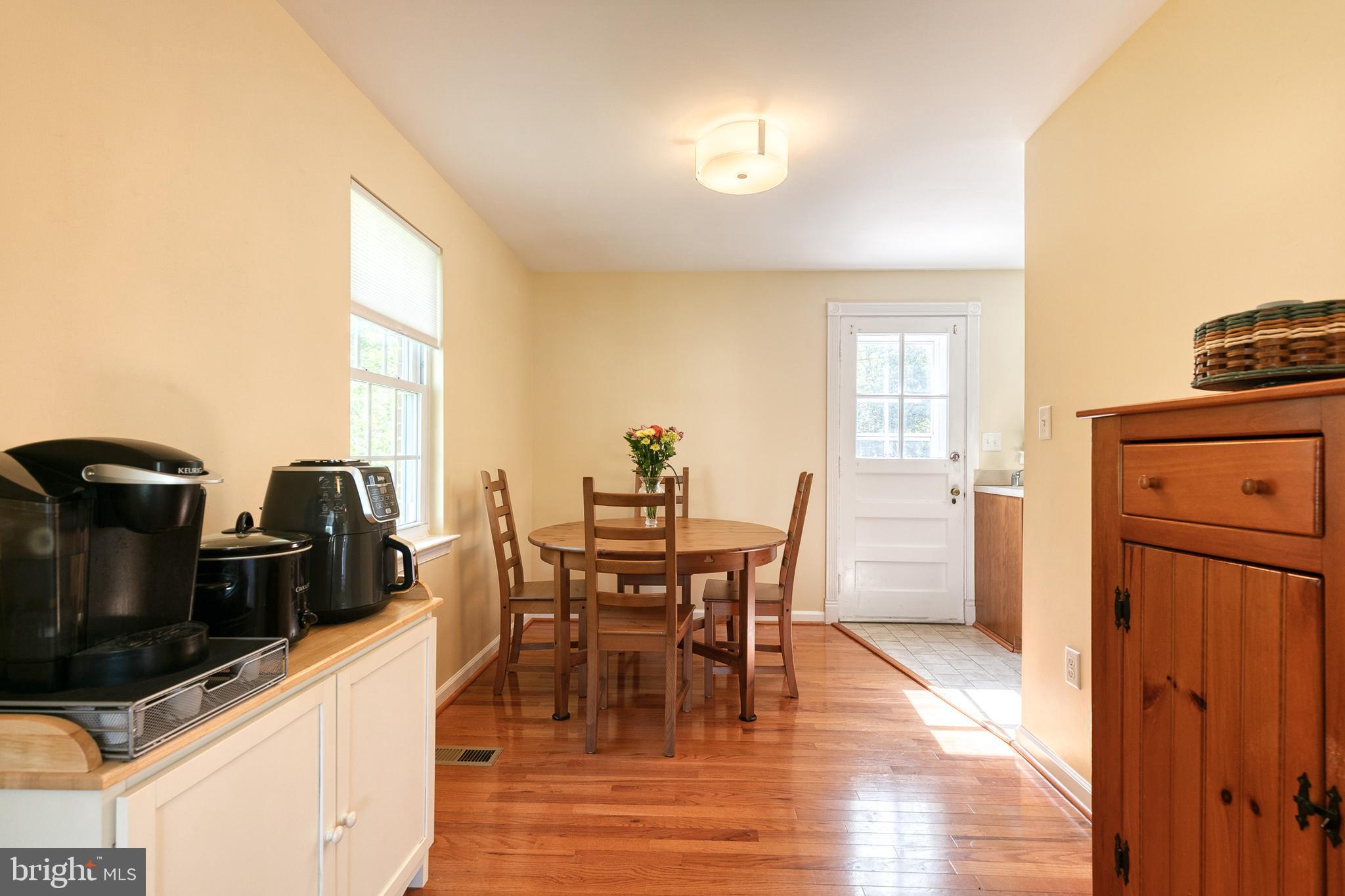 903 Olmstead Road Pikesville, MD 21208 - Photo 9 of 31
