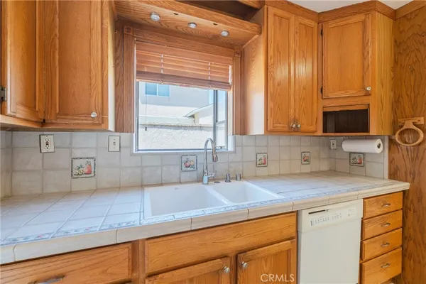 $1,299,000 | 4626 Greenmeadows Avenue, Torrance, CA 90505