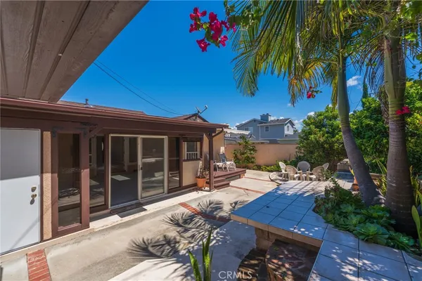 $1,299,000 | 4626 Greenmeadows Avenue, Torrance, CA 90505