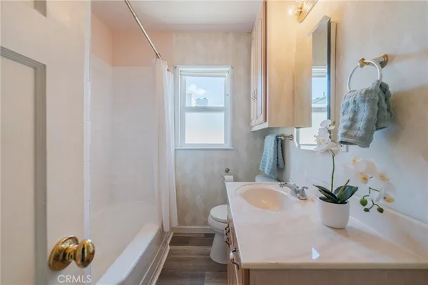 $1,299,000 | 4626 Greenmeadows Avenue, Torrance, CA 90505