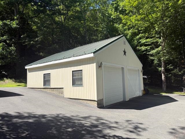 760 West Mountain Road Shaftsbury, VT 05262 - Photo 3 of 36 Gallery Image 3