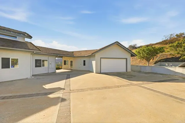 $8,500 | 6802 Pakama Lane, Vista, CA 92084