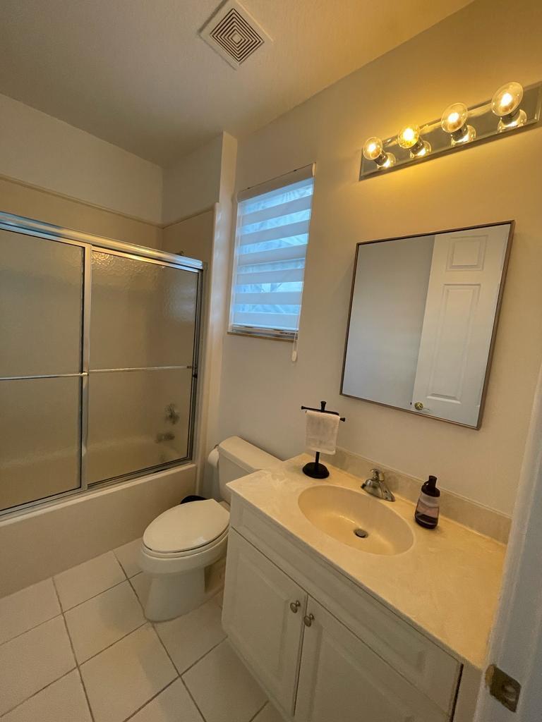 21187 La Vista Circle Boca Raton, FL 33428 - Photo 33 of 37 21187 P.9