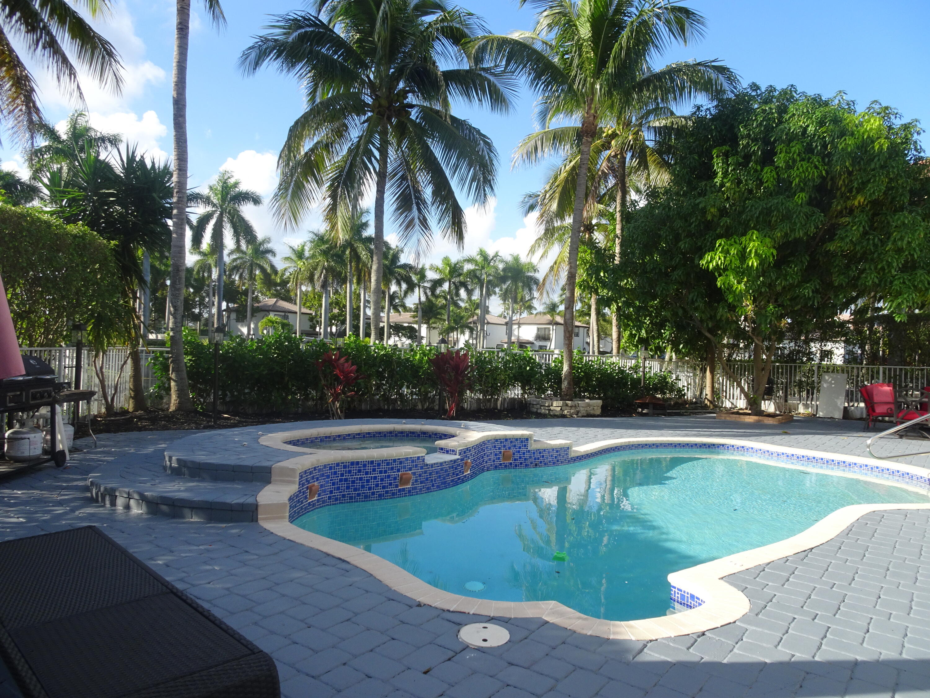 21187 La Vista Circle Boca Raton, FL 33428 - Photo 36 of 37 DSC01384