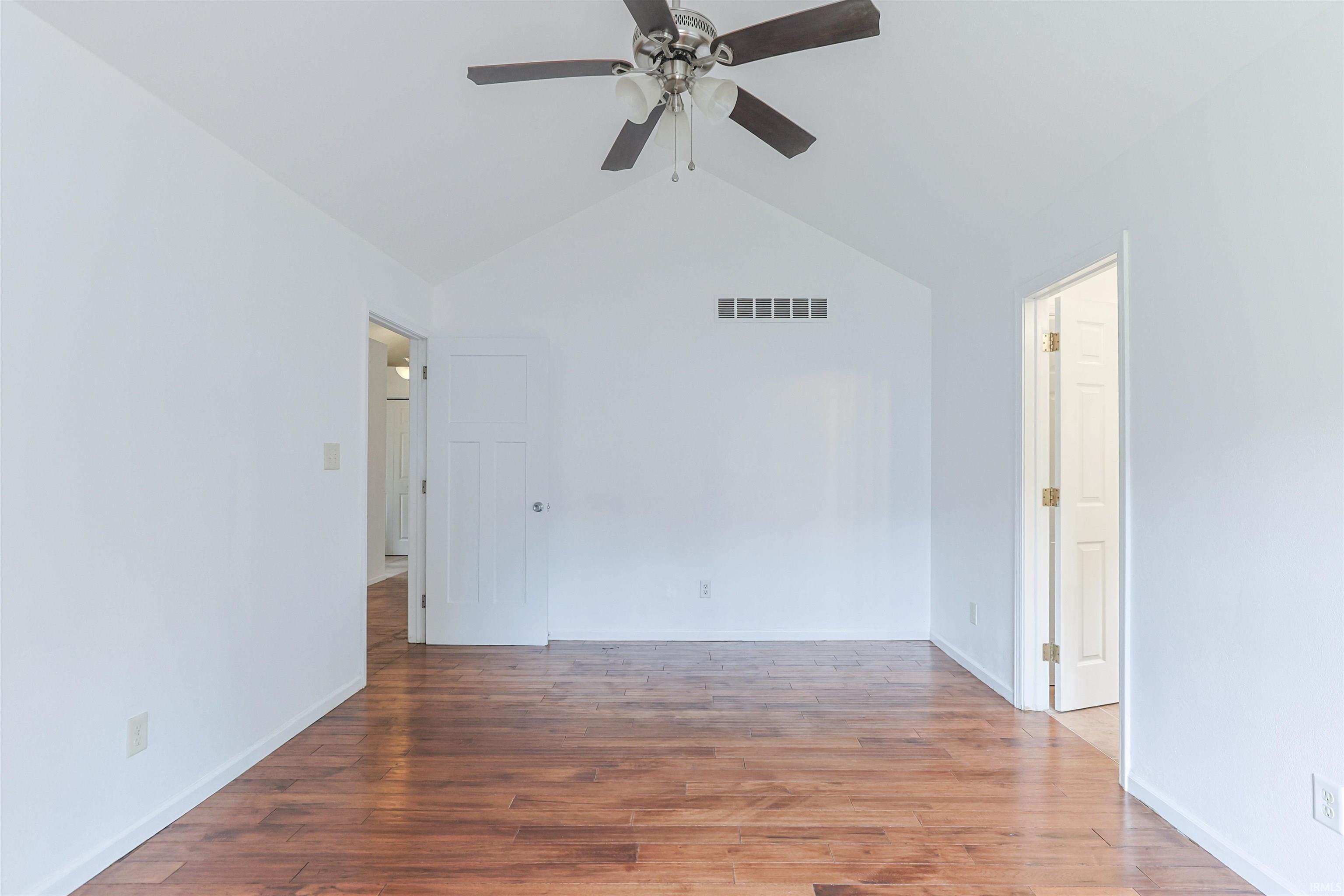 53134 Old Farm Road Elkhart, IN 46514 - Photo 28 of 46 Gallery Image 28
