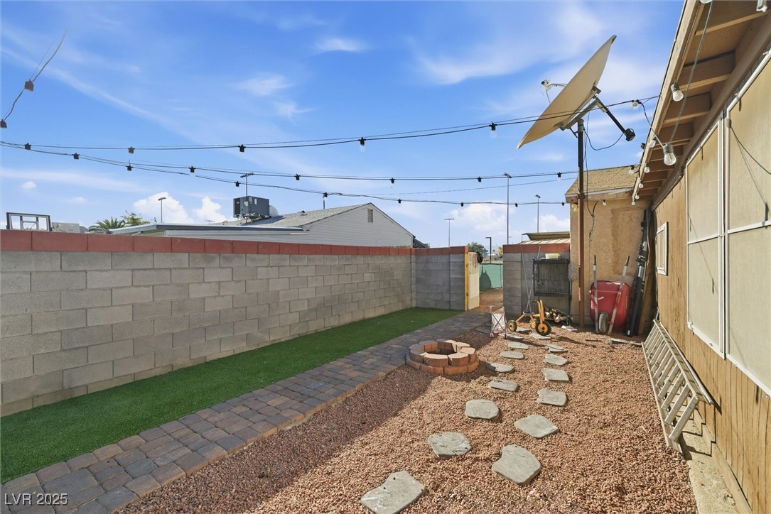 2504 Sandy Lane Las Vegas, NV 89115 - Photo 21 of 29