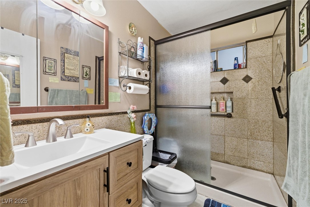 2504 Sandy Lane Las Vegas, NV 89115 - Photo 9 of 29