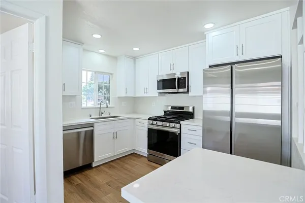 $1,049,900 | 1313 North Crestlane Place, Anaheim, CA 92805