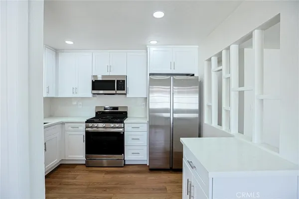 $1,049,900 | 1313 North Crestlane Place, Anaheim, CA 92805