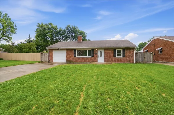 $285,900 | 1228 Alta Vista Drive, Kettering, OH 45420