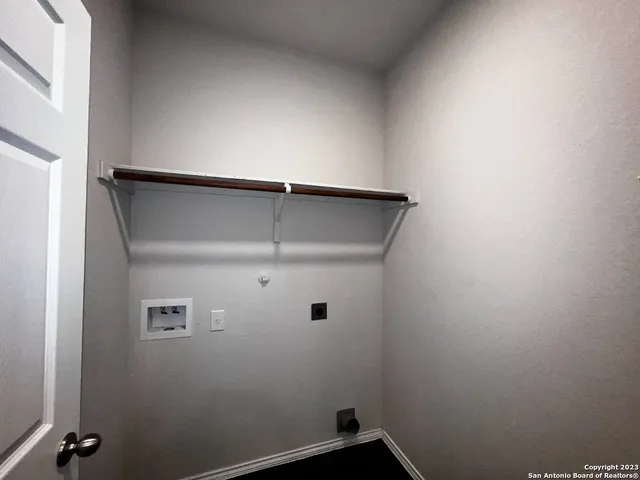 $1,345 | 9229 Groff Landing, Unit 1, Converse, TX 78109