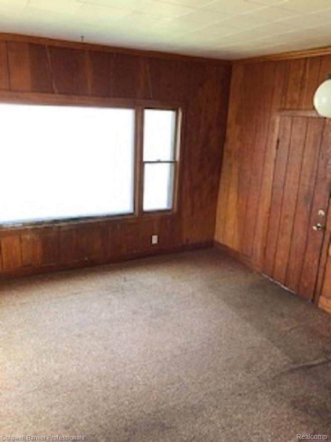 5452 Hammond Road Lapeer, MI 48446 - Photo 12 of 16 IMG_3183 (1).jpg