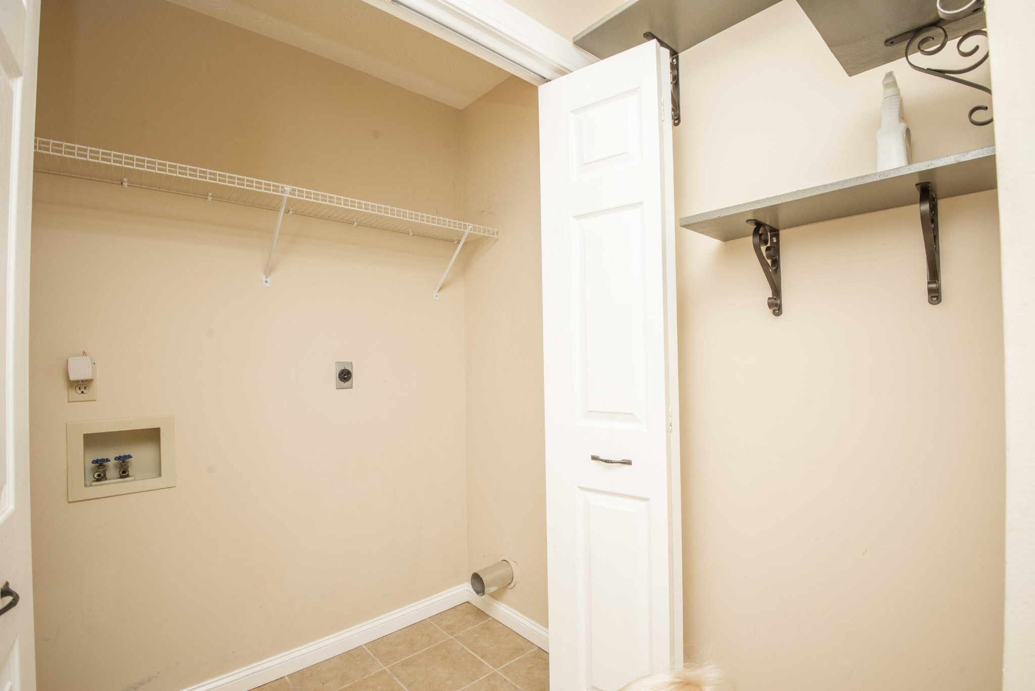 2405 Chimney Ridge Road Knoxville, TN 37923 - Photo 8 of 36 Gallery Image 8