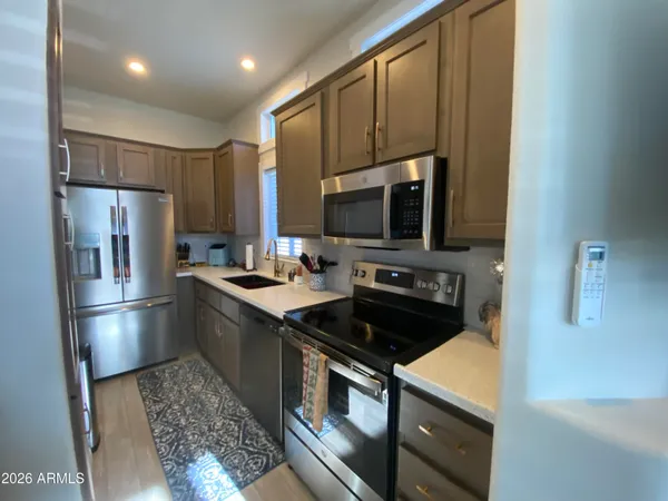 $199,500 | 1198 West Klamath Avenue, Unit 198, Apache Junction, AZ 85119