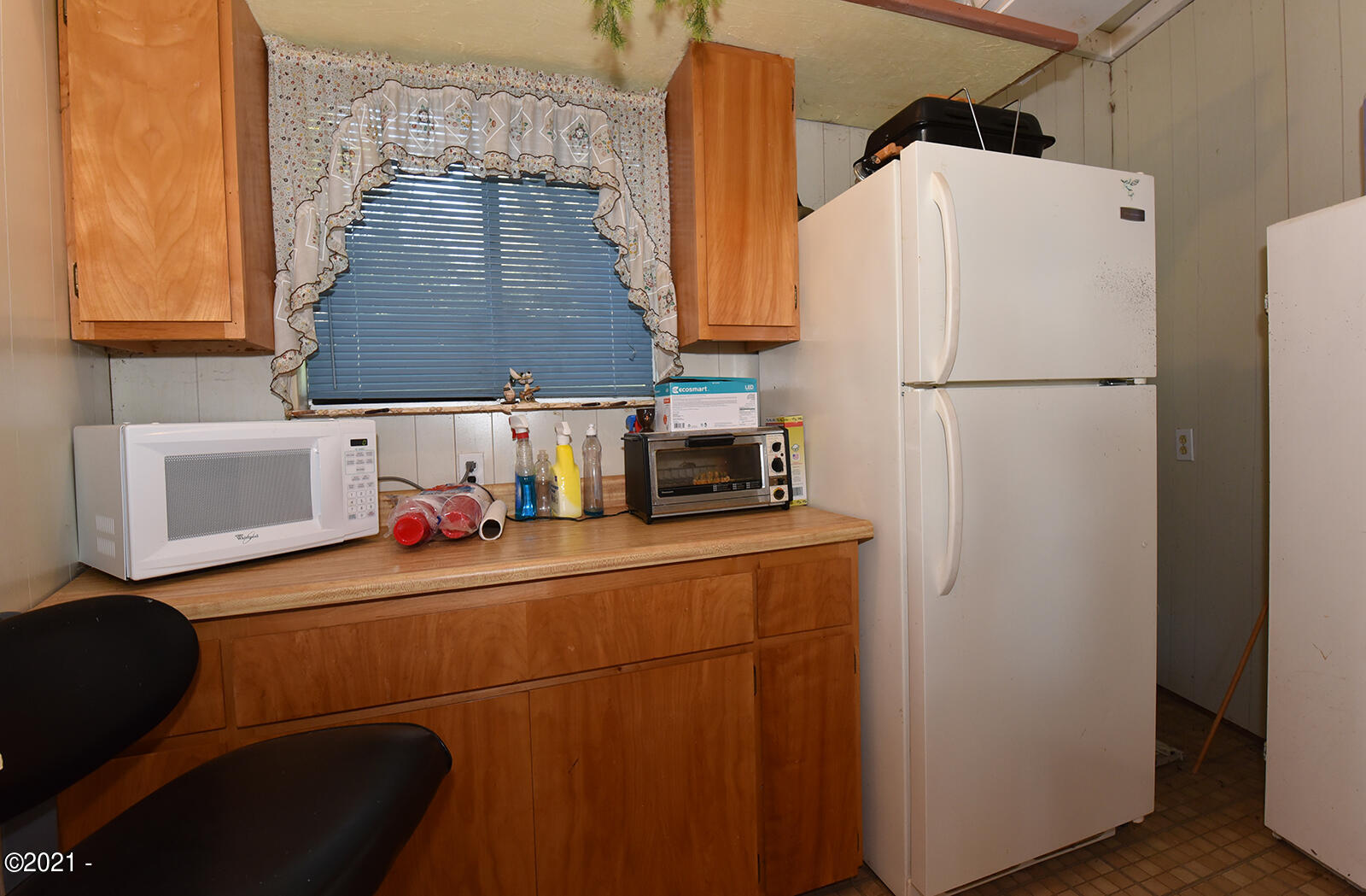 32920 Ridge Road Pacific City, OR 97135 - Photo 13 of 18 Kichenette
