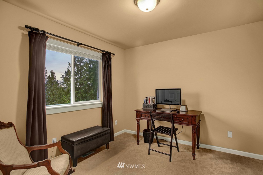 17020 15th Drive Southeast Bothell, WA 98012 - Photo 13 of 14 Gallery Image 13
