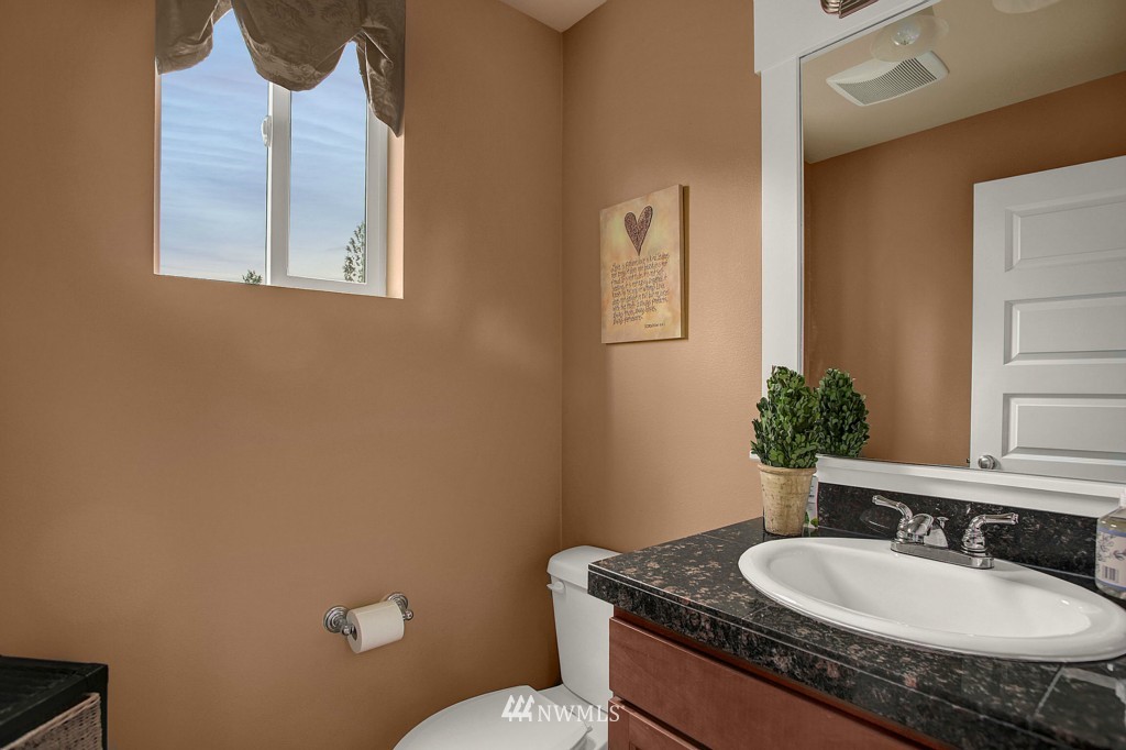 17020 15th Drive Southeast Bothell, WA 98012 - Photo 6 of 14 Gallery Image 6