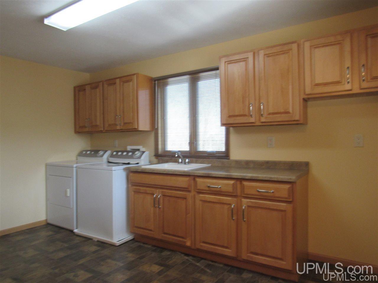 100 South Spruce Lanse, MI 49946 - Photo 41 of 50