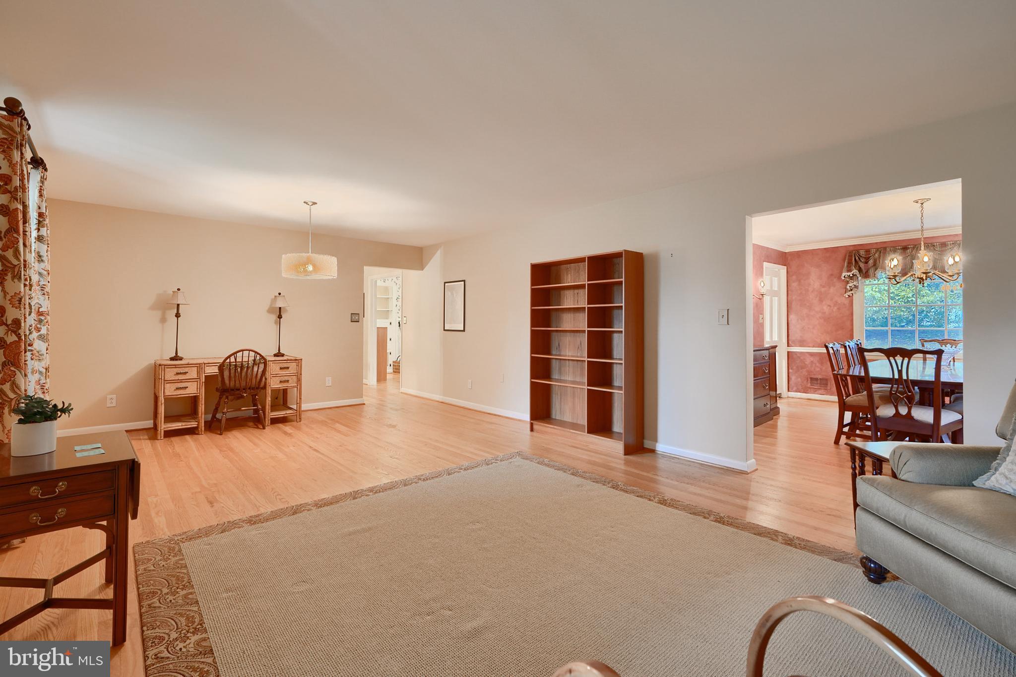 2304 Ravenview Road Lutherville-Timonium, MD 21093 - Photo 5 of 49 Living Room