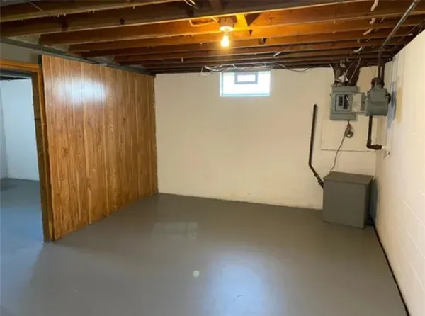 $1,750 | 2384 Spencerport Road, Ogden, NY 14559