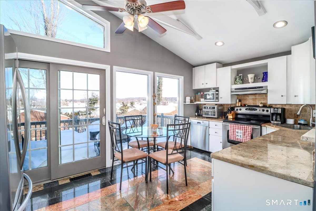 108 Forty Acre Mountain Road Danbury, CT 06811 - Photo 8 of 22