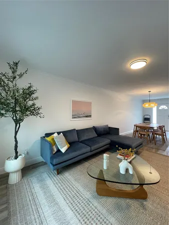 $3,500 | 2708 Northeast 14th Street Causeway, Unit 2, Pompano Beach, FL 33062