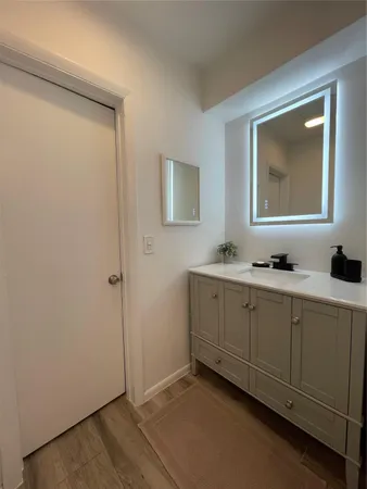 $3,500 | 2708 Northeast 14th Street Causeway, Unit 2, Pompano Beach, FL 33062