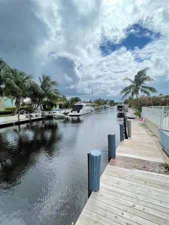 $3,500 | 2708 Northeast 14th Street Causeway, Unit 2, Pompano Beach, FL 33062