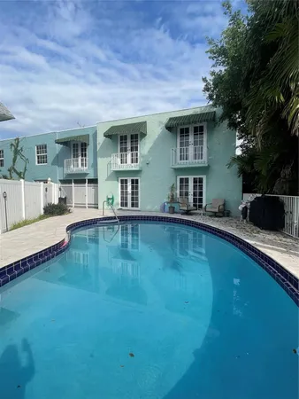 $3,500 | 2708 Northeast 14th Street Causeway, Unit 2, Pompano Beach, FL 33062