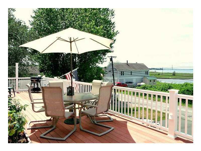 88 Summit Road Portsmouth, RI 02871 - Photo 19 of 22 Patio/Deck.